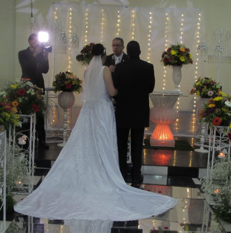 Preço do Aluguel de Salão para Casamento Simples Bussocaba - Salão para Casamento Festa