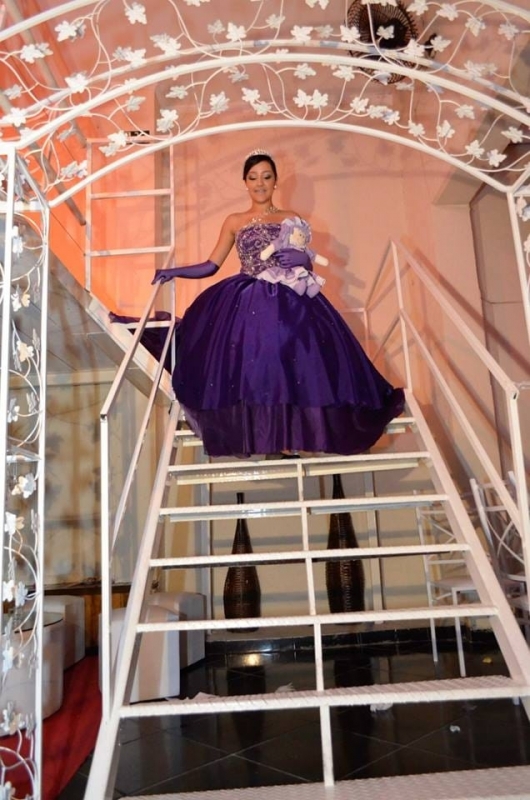 Salão para Debutantes Local Helena Maria - Salão para Festa de Debutante