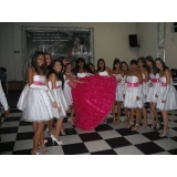 onde encontro salão para debutante a noite Remédios